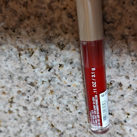 Nwt bundle of "Lip Glossies" in 4 colors from B&B works - Picture 3 of 6